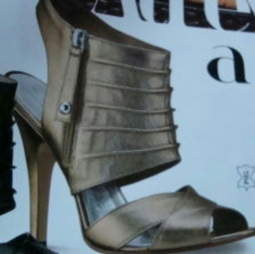 Andrea High heels